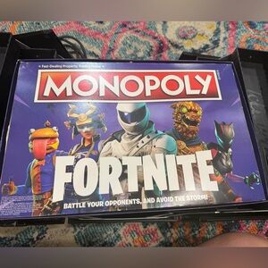 🎲🎲 Monopoly Fortnite Board Game - Purple Box